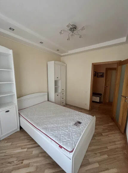 Продаж 3-кімнатної квартири 94.7 м², Герасима Кондратьєва вул.