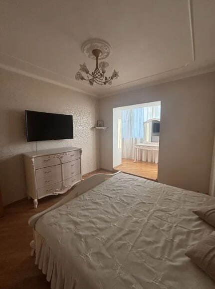 Продаж 3-кімнатної квартири 94.7 м², Герасима Кондратьєва вул.