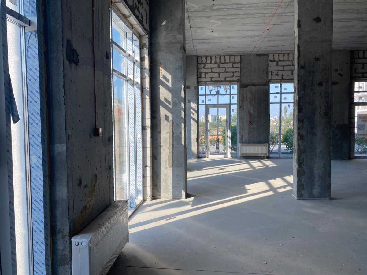 Аренда другого торгового помещения 165 м², Михаила Максимовича ул., 28
