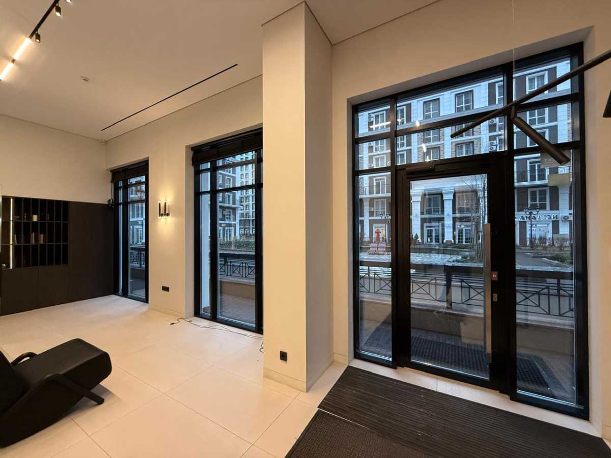Продажа другого торгового помещения 270 м², Михаила Максимовича ул., 26В