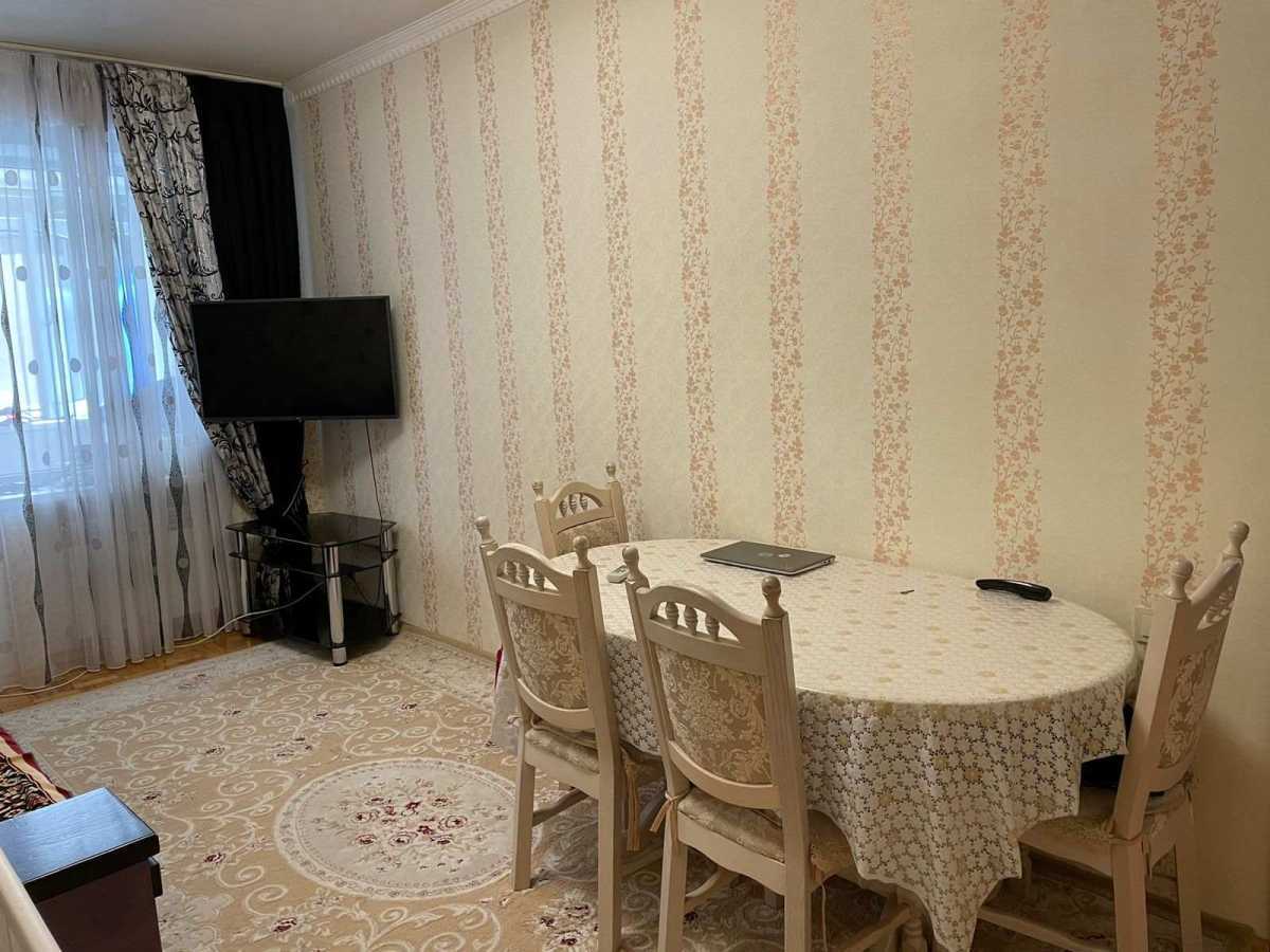 Продажа 2-комнатной квартиры 43 м², Василия Сидоренко ул., 5