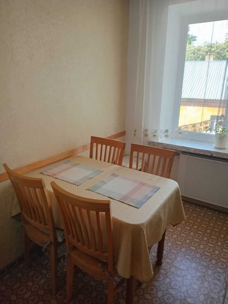 Оренда 2-кімнатної квартири 64 м², Лабораторний пров., 26А