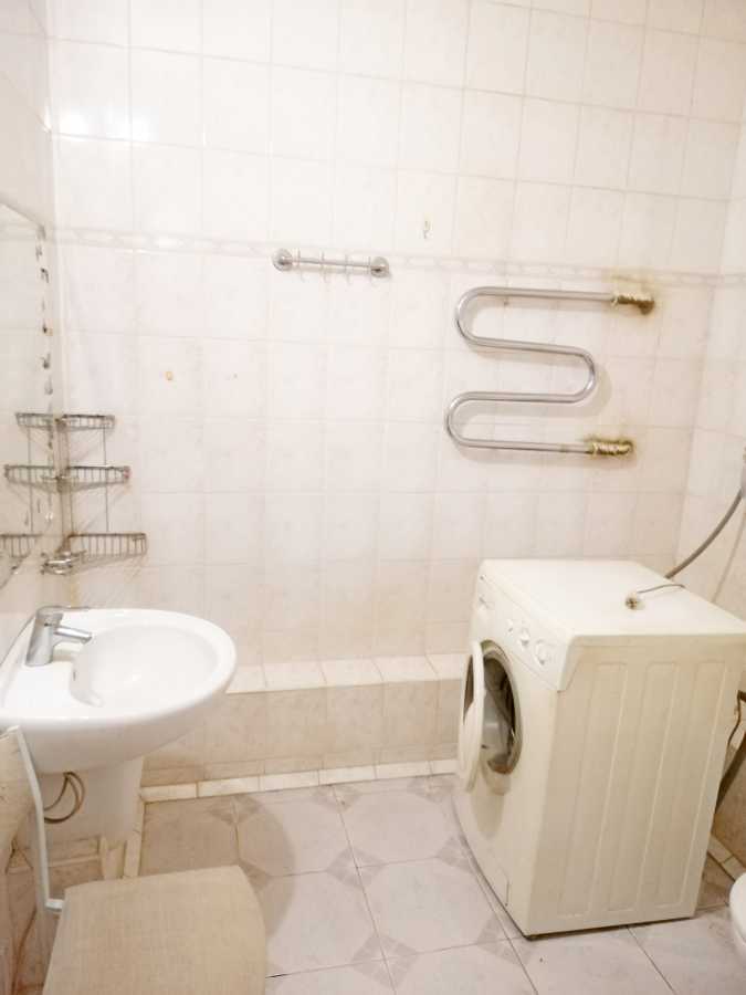 Продажа 3-комнатной квартиры 86.2 м², Верховинная ул., 91