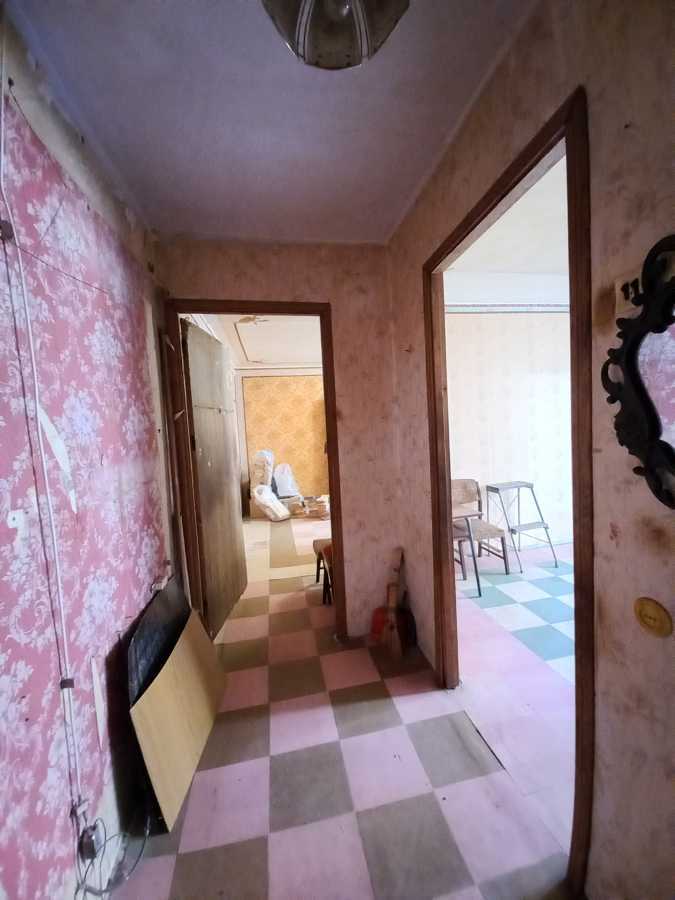 Продажа 2-комнатной квартиры 48 м², Тополь 1 ул.