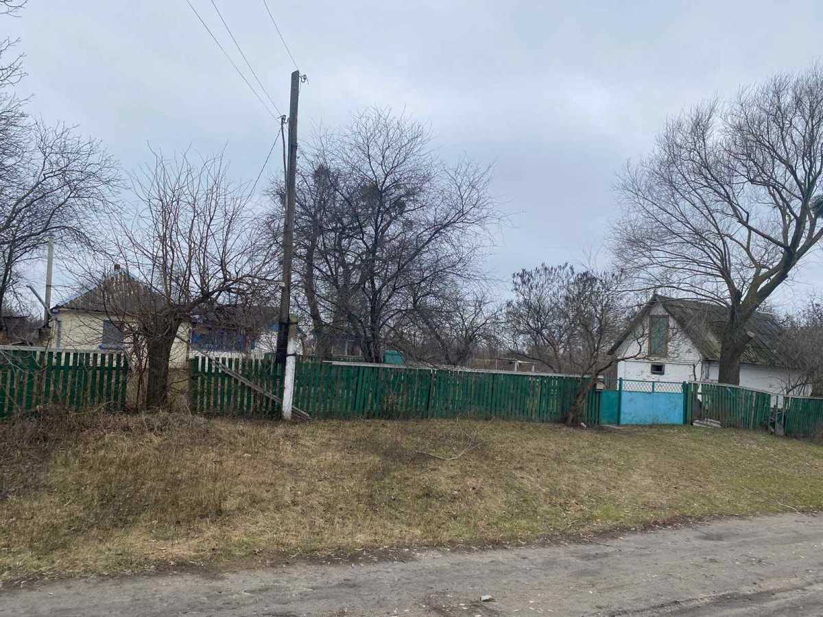 Продаж ділянки під індивідуальне житлове будівництво 60 соток, Садова 1