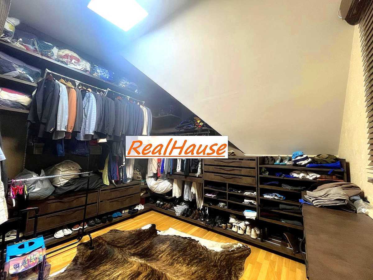 Продаж будинку 254.5 м², Затишна