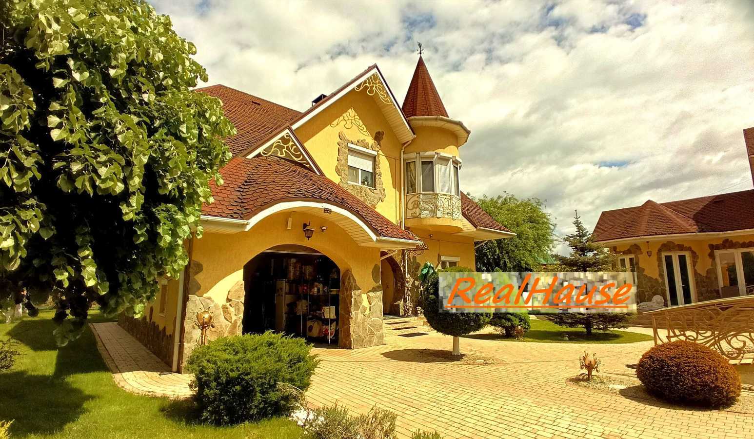 Продаж будинку 254.5 м², Затишна