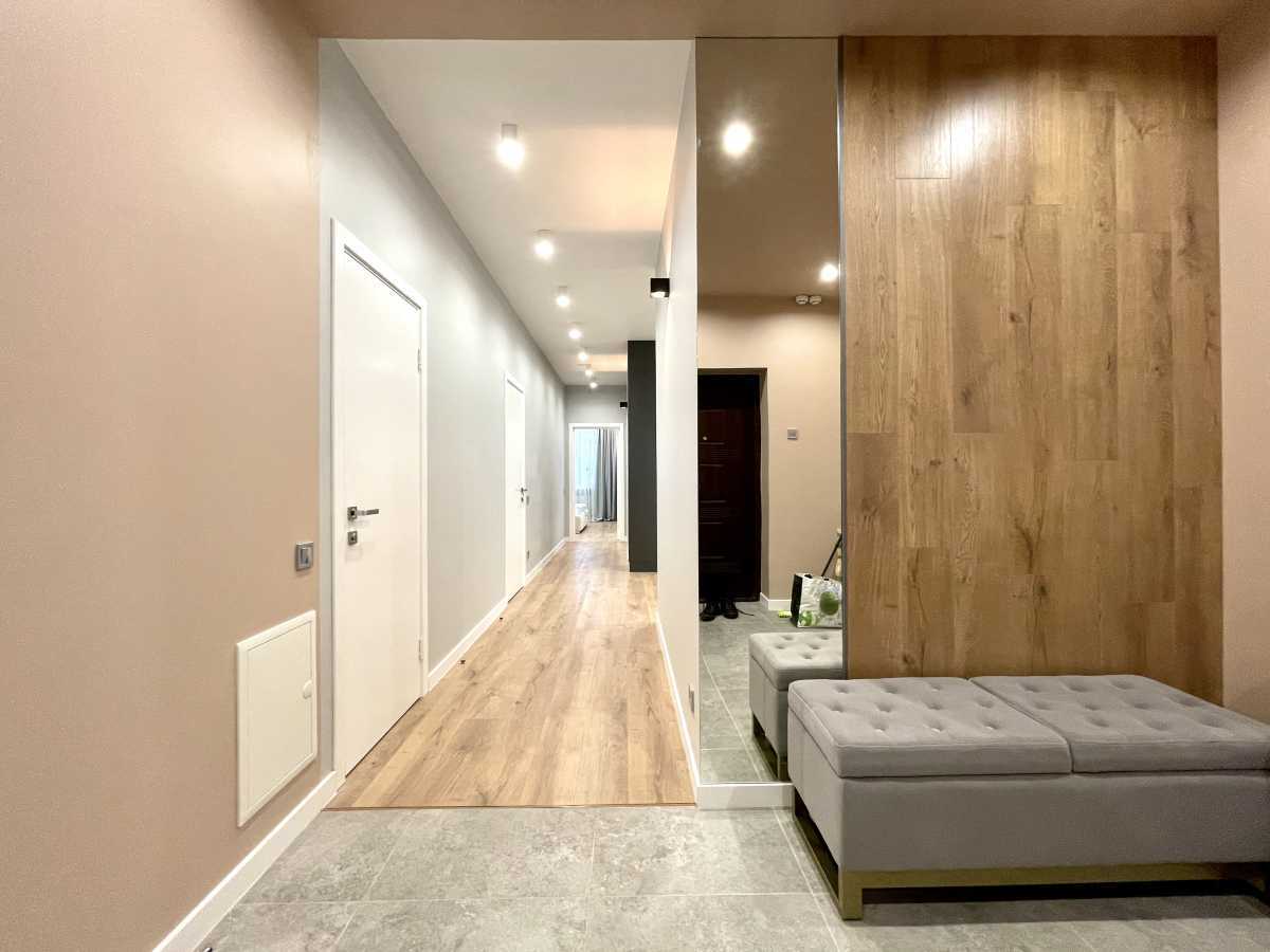 Аренда 3-комнатной квартиры 100 м², Глубочицкая ул., 32Б
