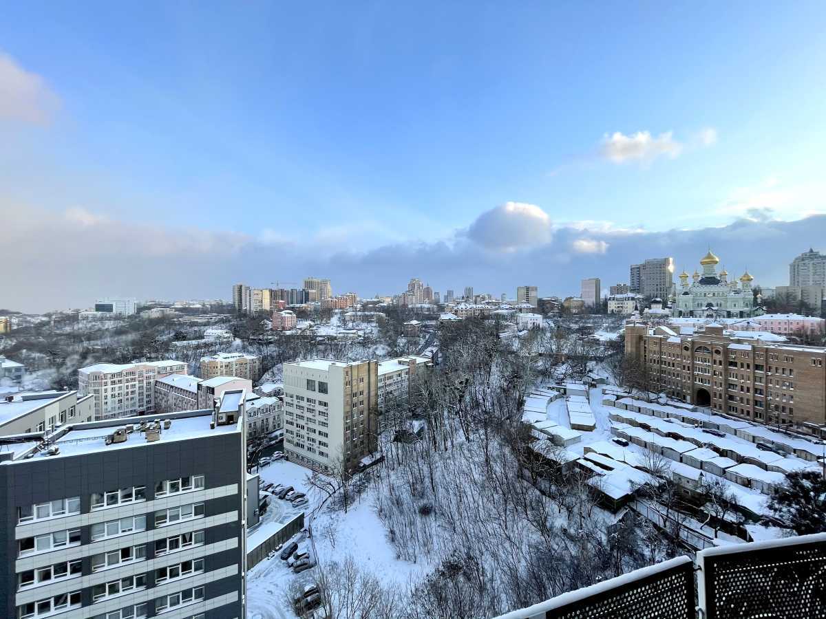 Аренда 3-комнатной квартиры 100 м², Глубочицкая ул., 32Б