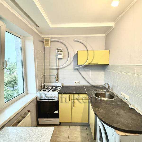 Продажа 1-комнатной квартиры 29 м², Саратовська вулиця, 6/42