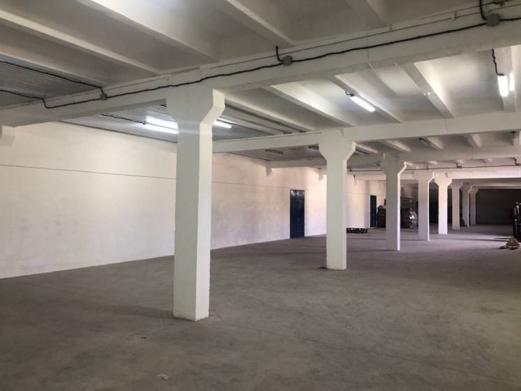 Аренда склада 1450 м², Известковая ул.