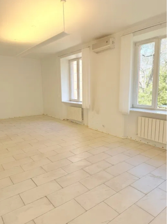 Аренда офиса 180 м², Французский бул.