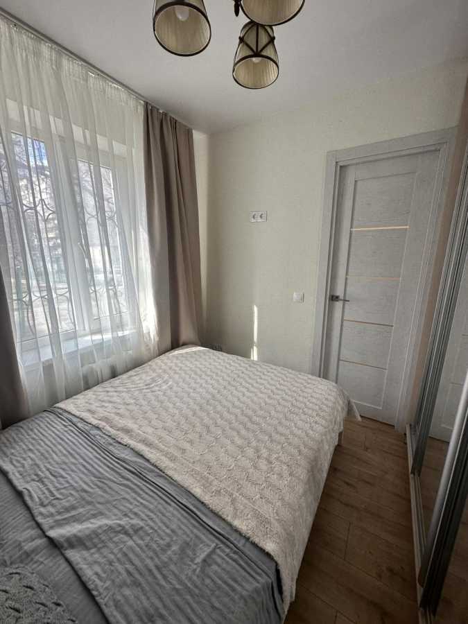 Продажа 2-комнатной квартиры 37 м², Европейская (Октябрьская) ул., 39
