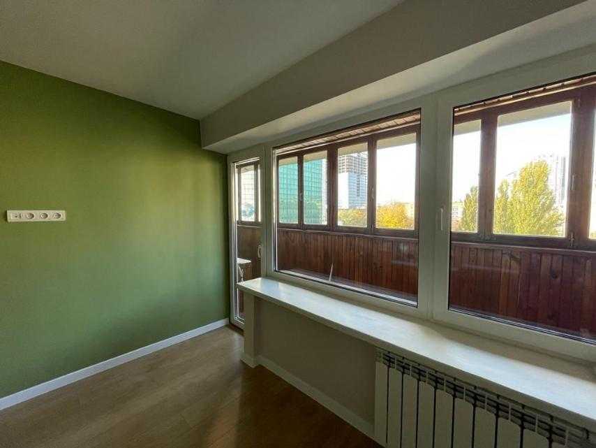 Продажа 1-комнатной квартиры 35 м², Вячеслава Черновола ул., 30