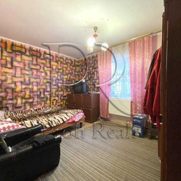 Продажа 1-комнатной квартиры 32 м², Вокзальна вулиця, 13