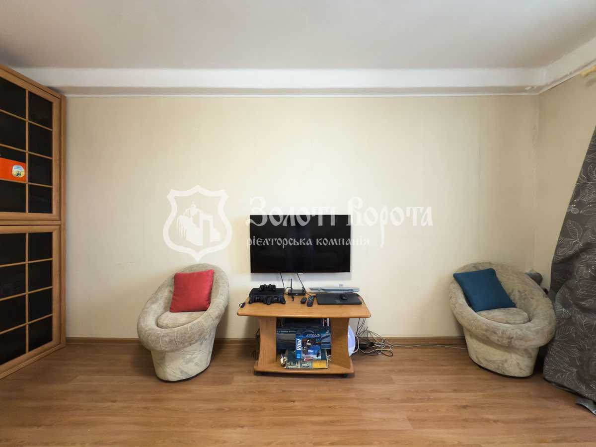 Продаж 2-кімнатної квартири 46 м², Автозаводська вул., 25