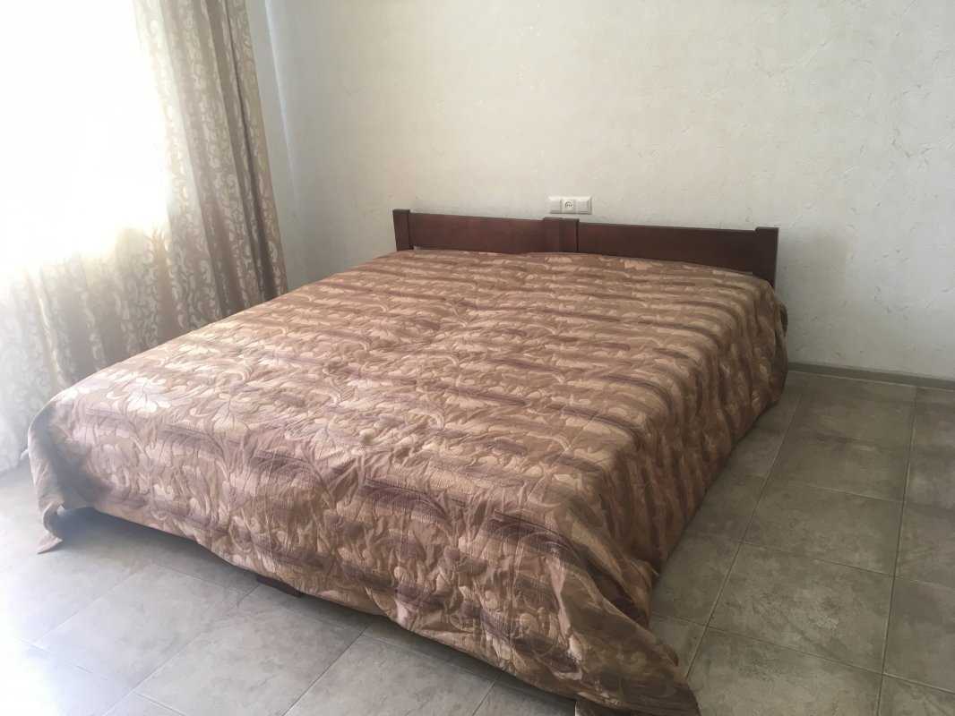 Оренда 1-кімнатної квартири 44 м², Гаршина вул., 5А