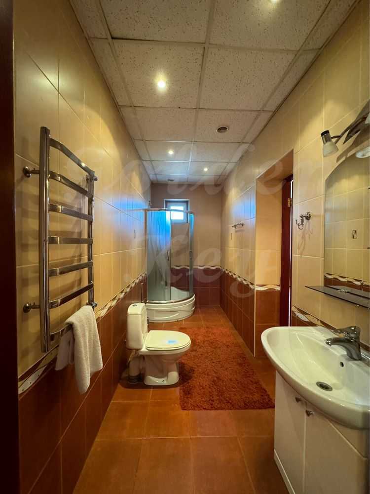 Продаж котеджу 406 м², 65-а Садова вул.