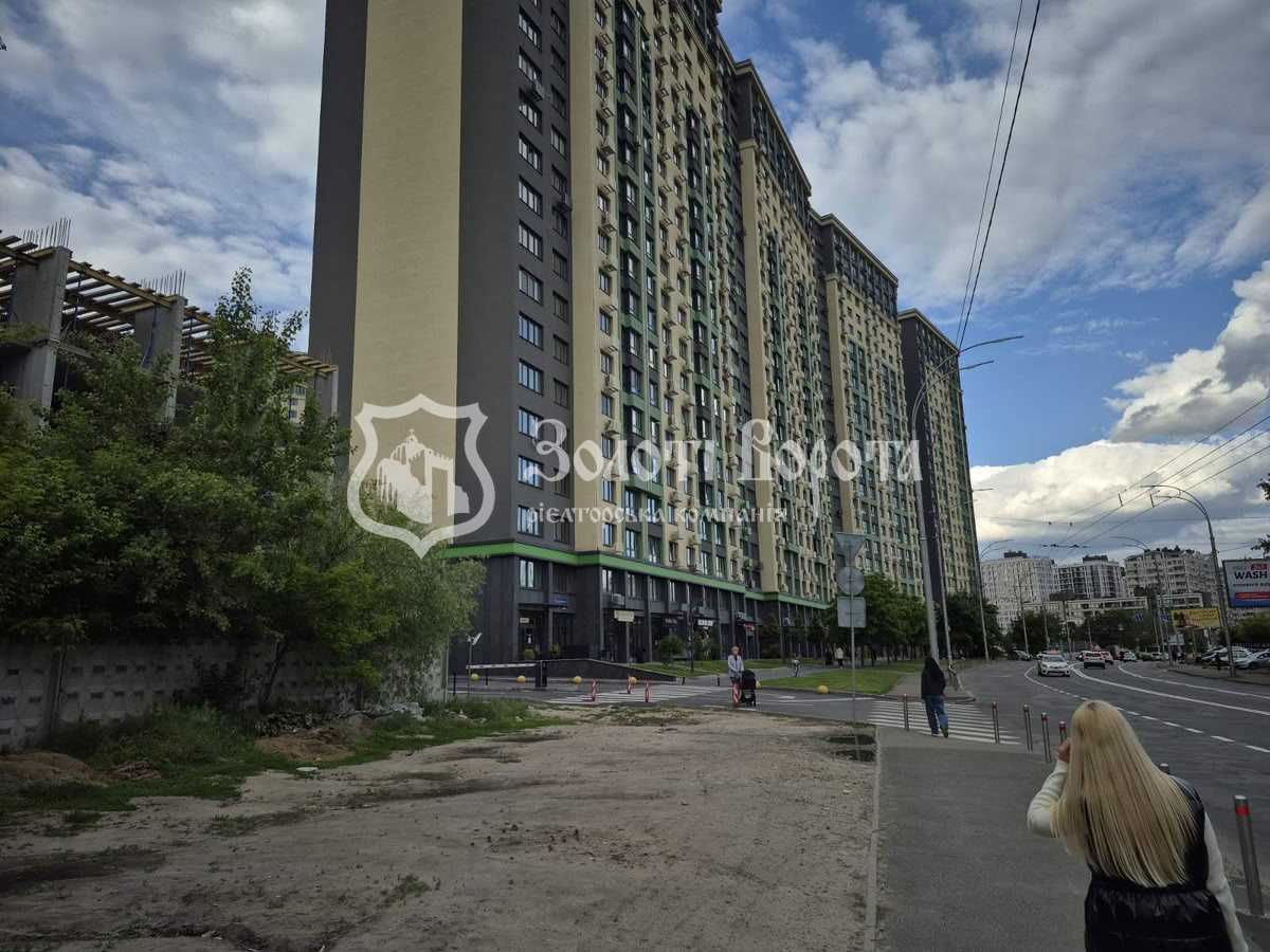 Продаж 1-кімнатної квартири 46 м², Михайла Максимовича вул., 32а