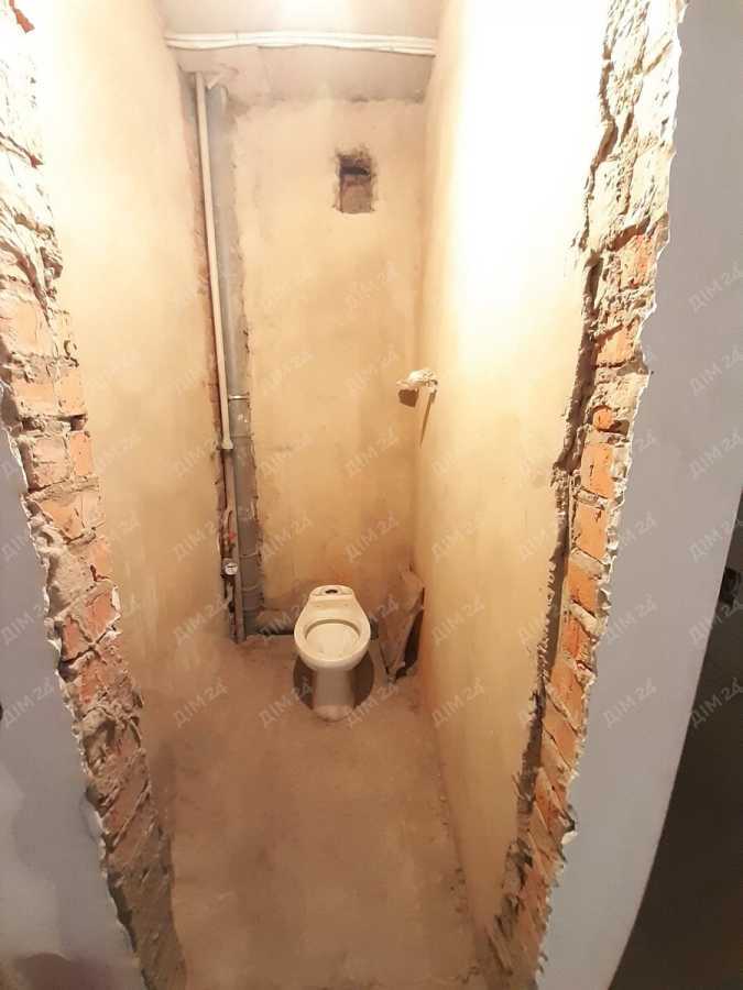 Продажа 3-комнатной квартиры 119 м², Небесной Сотни ул., 81