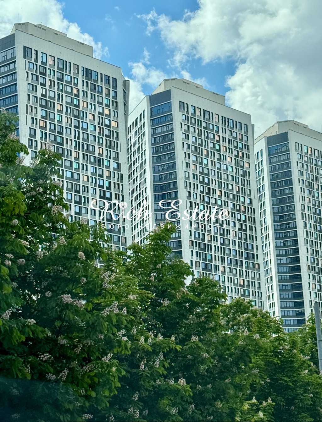 Оренда 1-кімнатної квартири 60 м², Перемоги просп., 11
