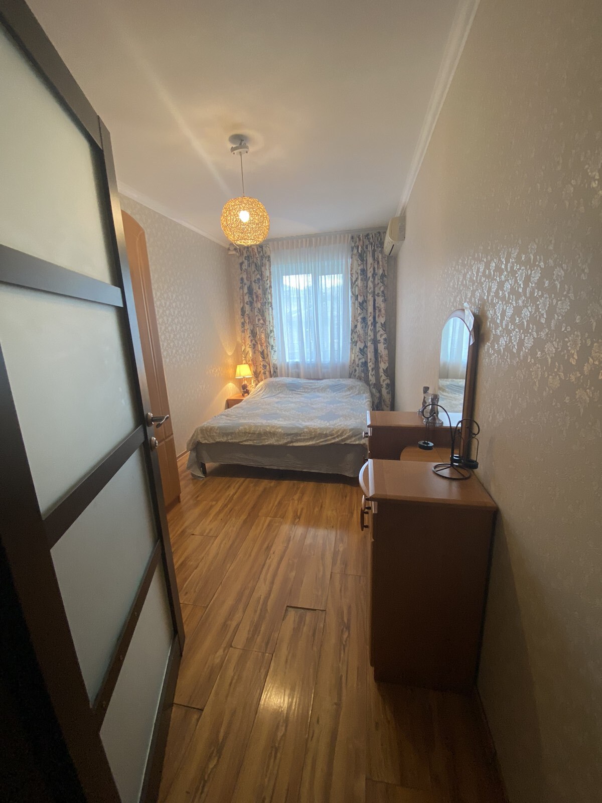 2-комнатная квартира посуточно 50 м², Французский бул., 12