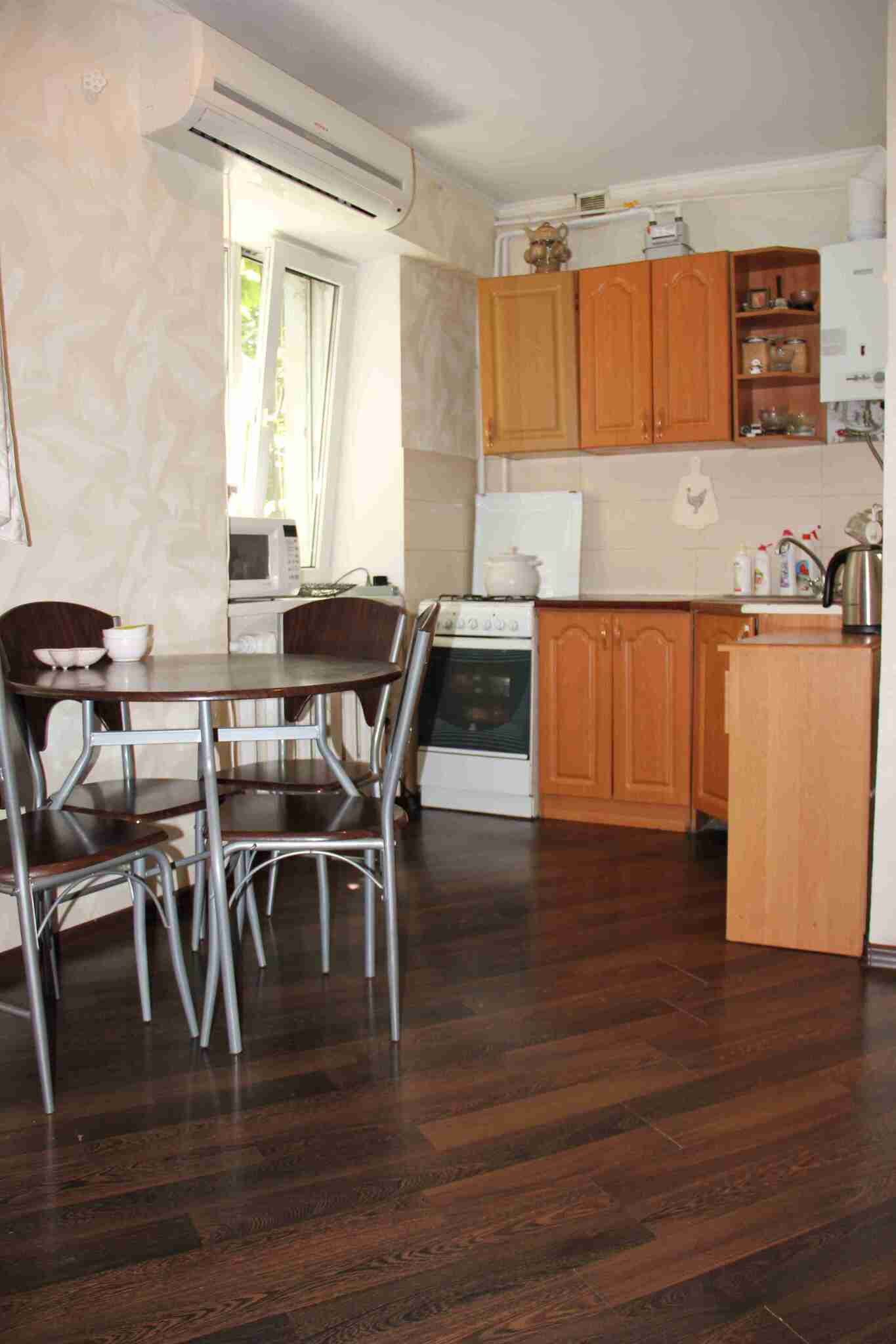 2-комнатная квартира посуточно 50 м², Французский бул., 12