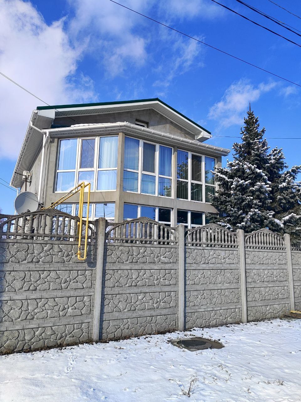 Оренда будинку 200 м², 8 Марта (Слобожанське) вул.