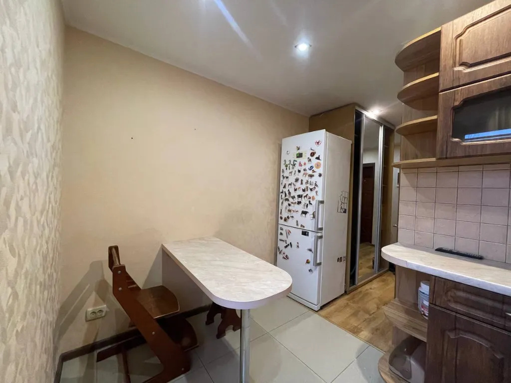 Оренда 2-кімнатної квартири 48 м², Будівельників вул., 20