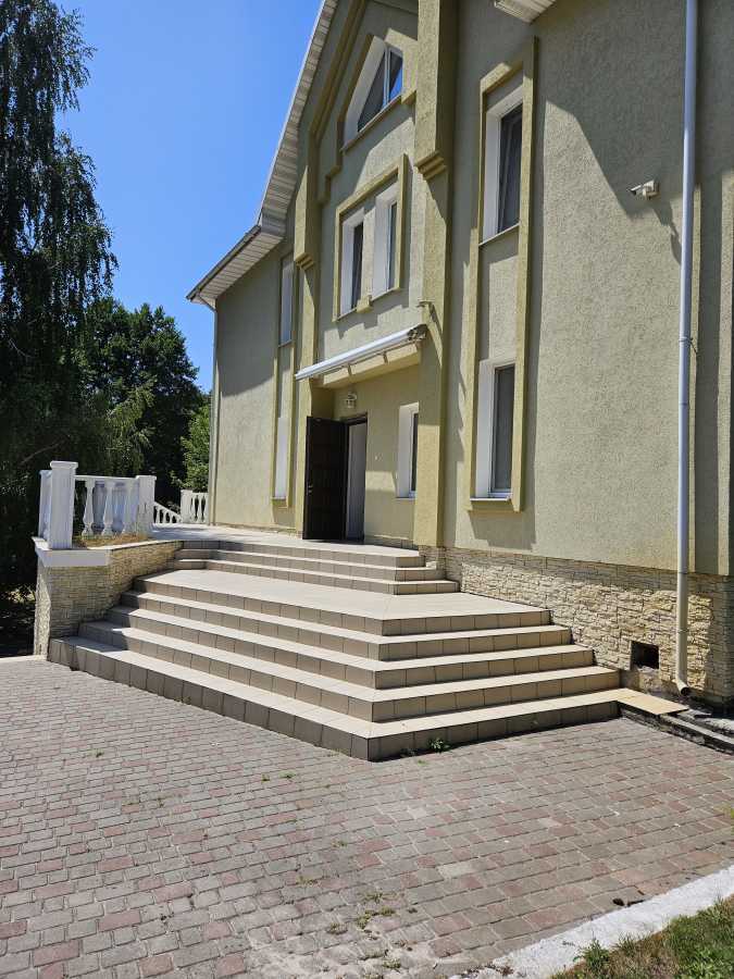 Продаж будинку 485 м², 9а