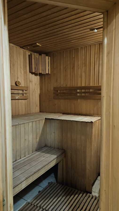 Продаж будинку 485 м², 9а