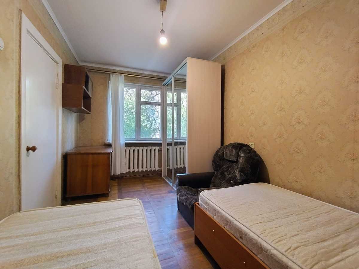 Продажа 3-комнатной квартиры 57 м², Академика Туполева ул., 17В
