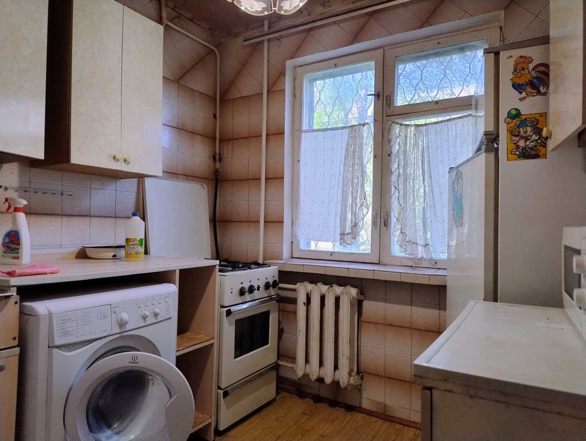 Продажа 3-комнатной квартиры 57 м², Академика Туполева ул., 17В