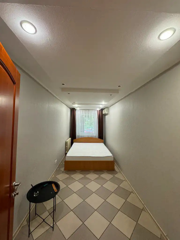 Аренда 3-комнатной квартиры 60 м², Гагарина просп., 78