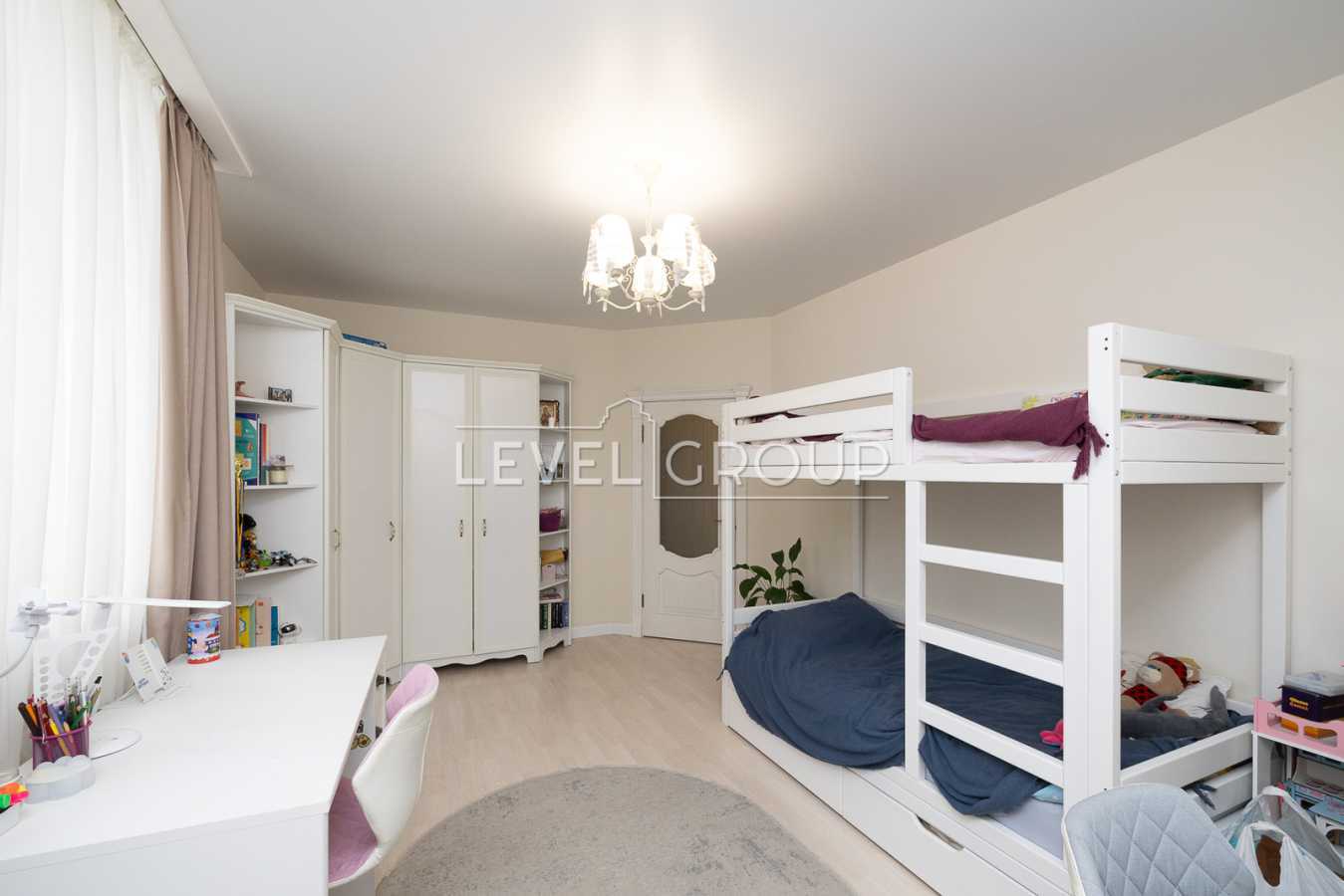 Продажа 2-комнатной квартиры 72 м², Воскресенская ул., 16Б