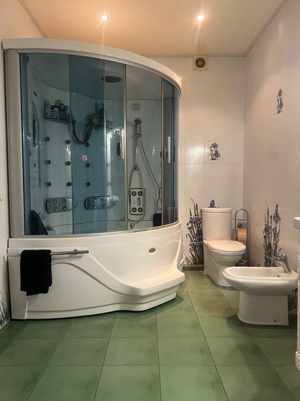 Продажа 3-комнатной квартиры 122 м², Сергея Подолинского ул.
