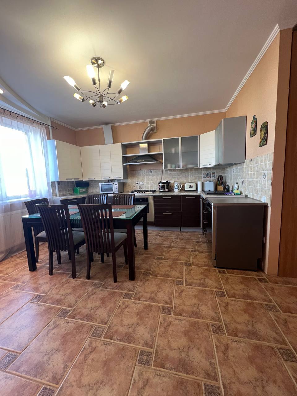 Продажа 3-комнатной квартиры 122 м², Сергея Подолинского ул.