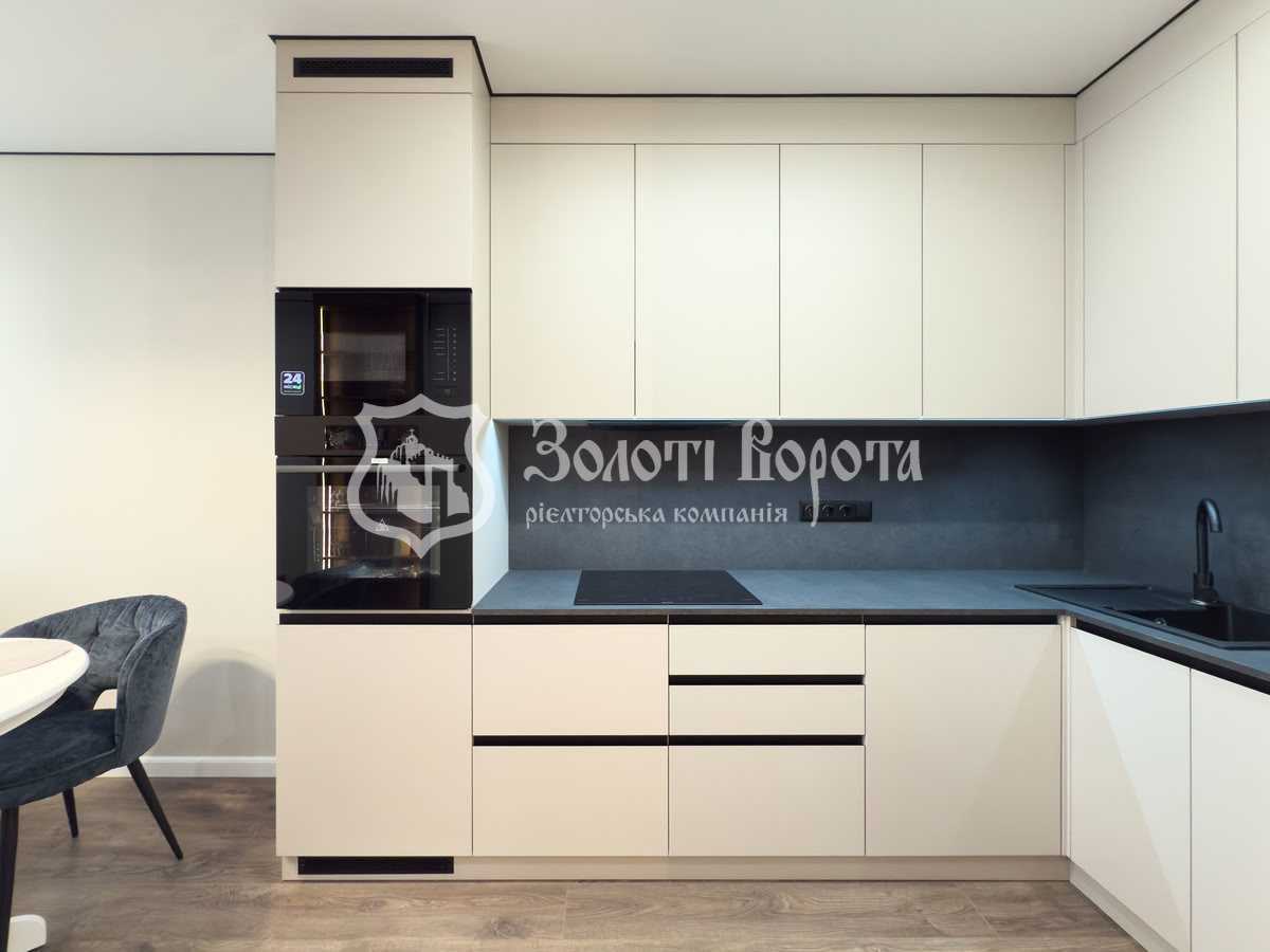 Продажа 1-комнатной квартиры 48 м², Днепровская наб., 15д