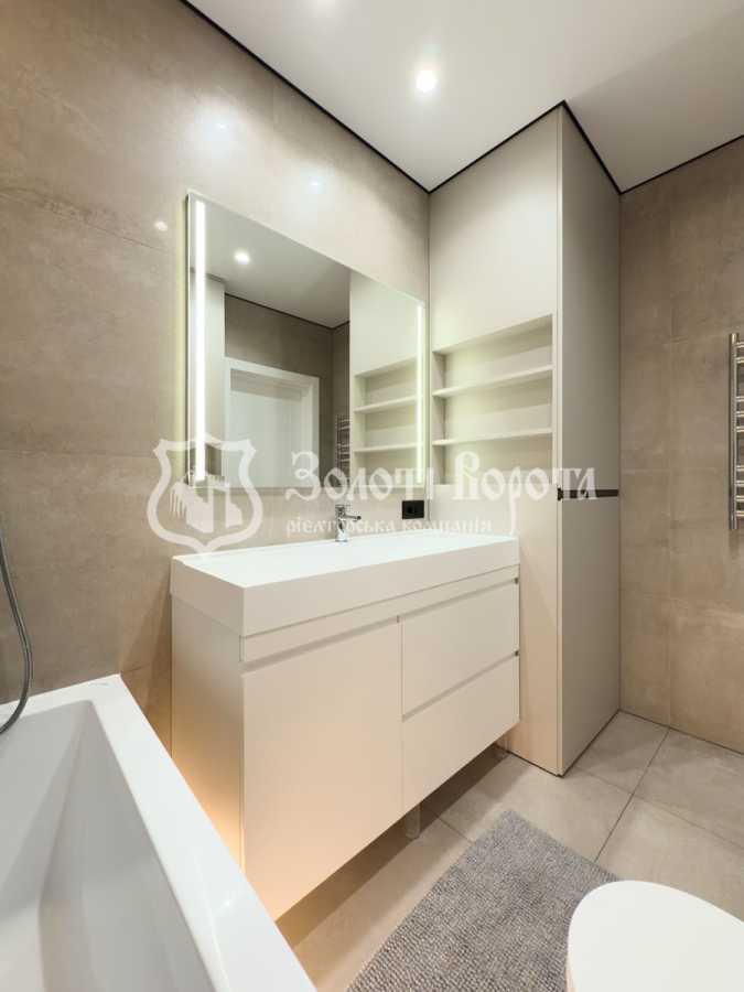 Продажа 1-комнатной квартиры 48 м², Днепровская наб., 15д