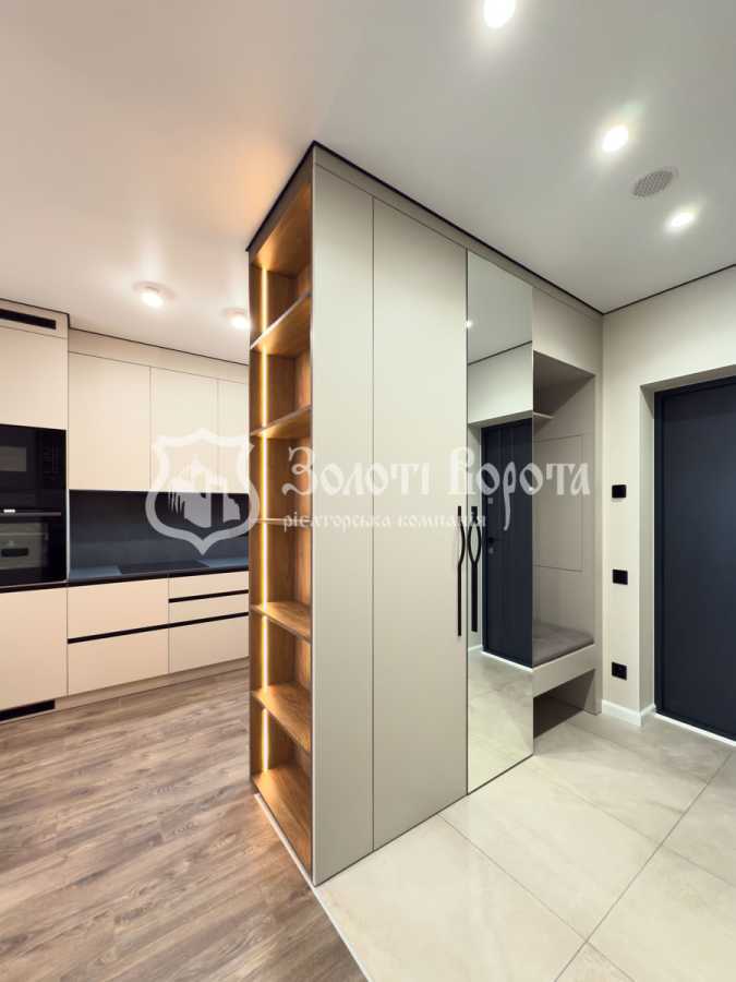 Продажа 1-комнатной квартиры 48 м², Днепровская наб., 15д
