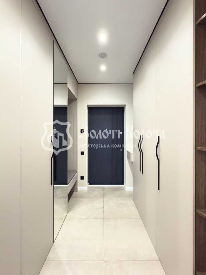 Продажа 1-комнатной квартиры 48 м², Днепровская наб., 15д