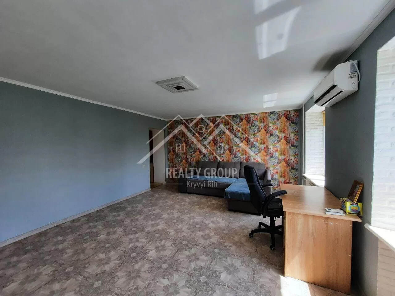 Продаж 2-кімнатної квартири 58.2 м², Ватутіна вул.
