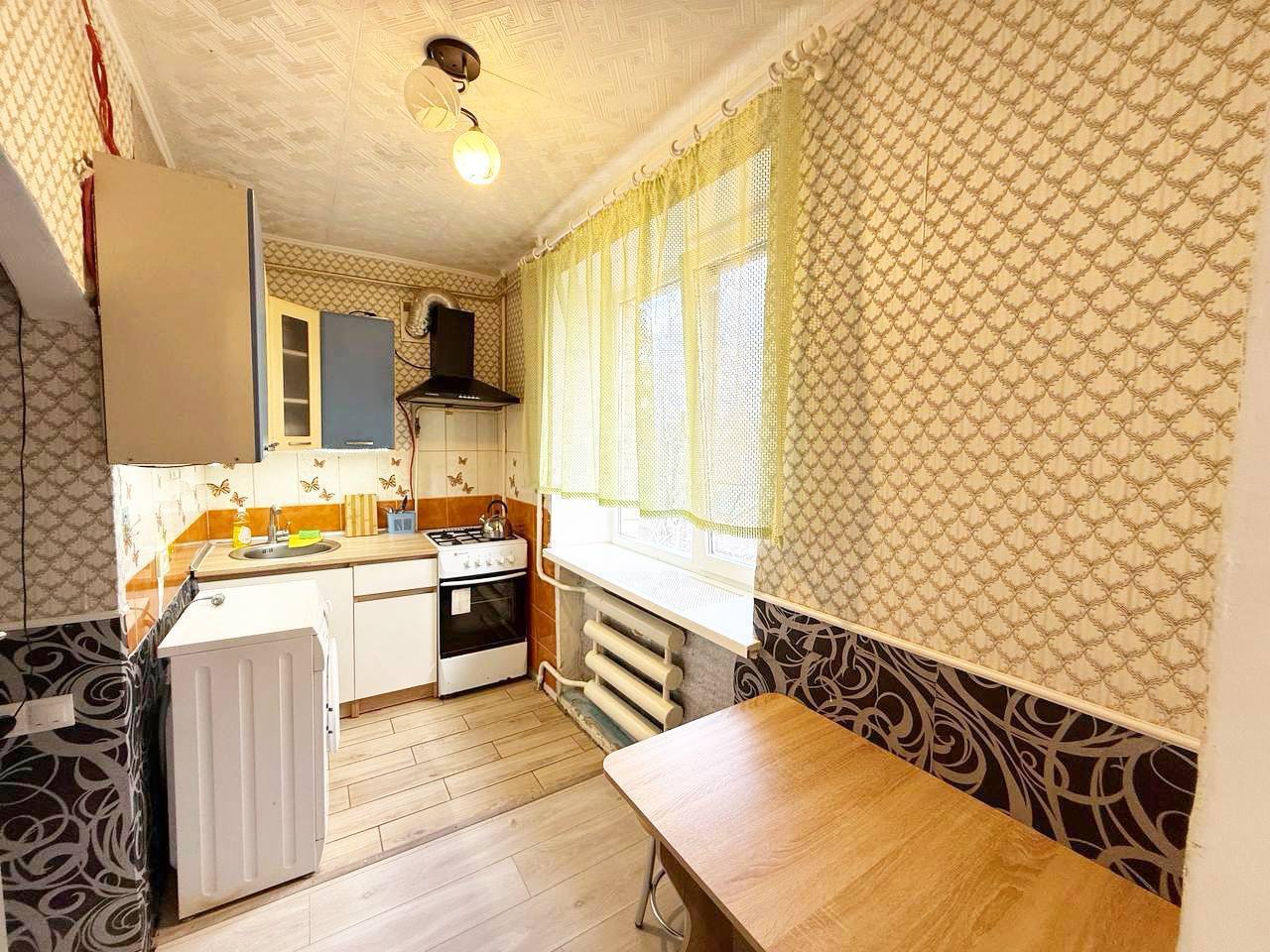 Продаж 1-кімнатної квартири 26.4 м², Глінки вул.