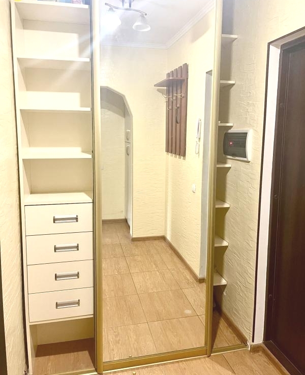 Продажа 1-комнатной квартиры 39 м², Академика Сахарова ул.
