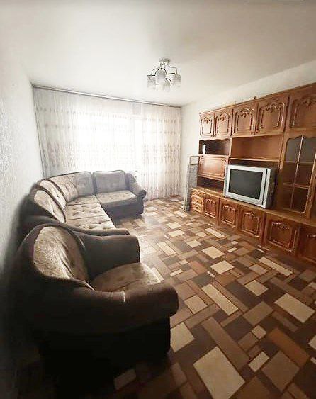 Продаж 2-кімнатної квартири 51.5 м², Харківська вул.