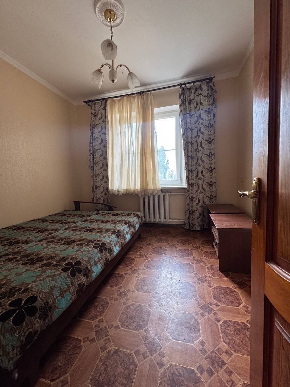 Продажа 3-комнатной квартиры 66.4 м², Ильфа и Петрова ул., 27