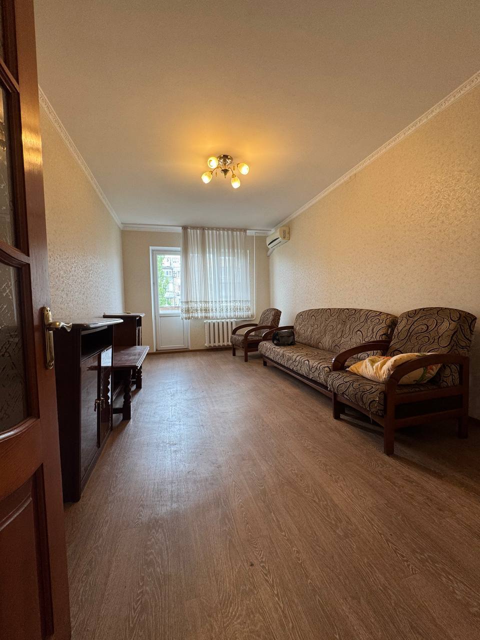 Продажа 3-комнатной квартиры 66.4 м², Ильфа и Петрова ул., 27