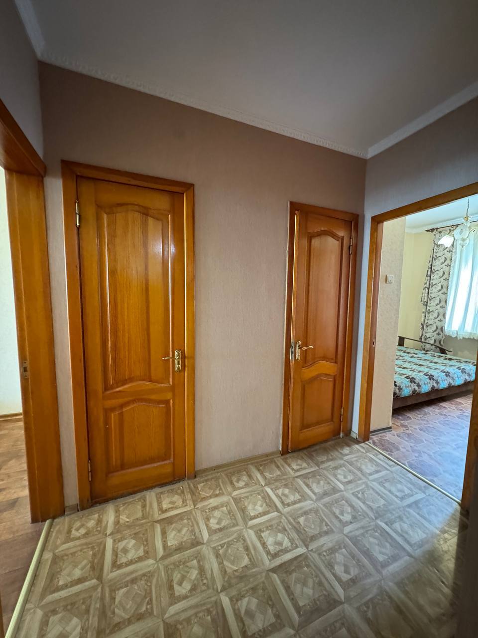 Продажа 3-комнатной квартиры 66.4 м², Ильфа и Петрова ул., 27
