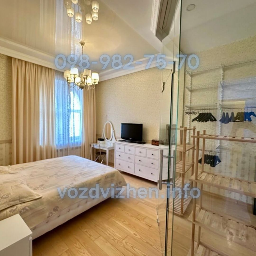 Аренда 3-комнатной квартиры 106 м², Кожемяцкая ул., 14В