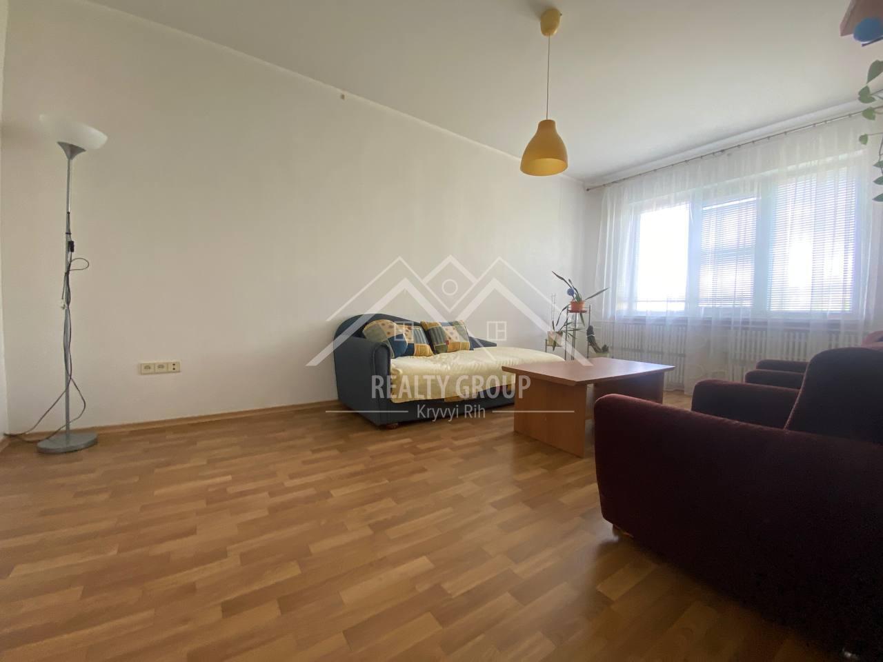 Продаж 3-кімнатної квартири 65 м², Співдружності вул.